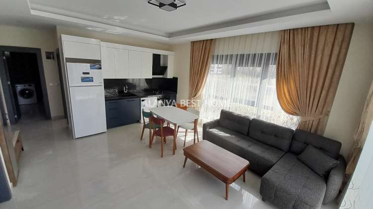 KESTEL'DE AKTİVİTELİ SİTE İÇERİSİNDE DENİZE 100 MT MESAFEDE 2+1 SIFIR DAİRE