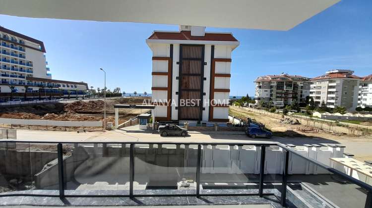 KESTEL'DE AKTİVİTELİ SİTE İÇERİSİNDE DENİZE 100 MT MESAFEDE 2+1 SIFIR DAİRE