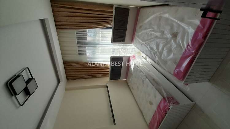 KESTEL'DE AKTİVİTELİ SİTE İÇERİSİNDE DENİZE 100 MT MESAFEDE 2+1 SIFIR DAİRE