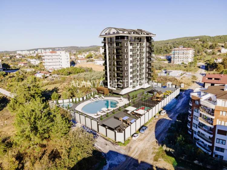 AVSALLAR'DA İNŞAATI DEVAM ETMEKTE OLAN FULL AKTİVİTELİ PROJEDE 1. KAT 1+1 SATILIK DAİRE