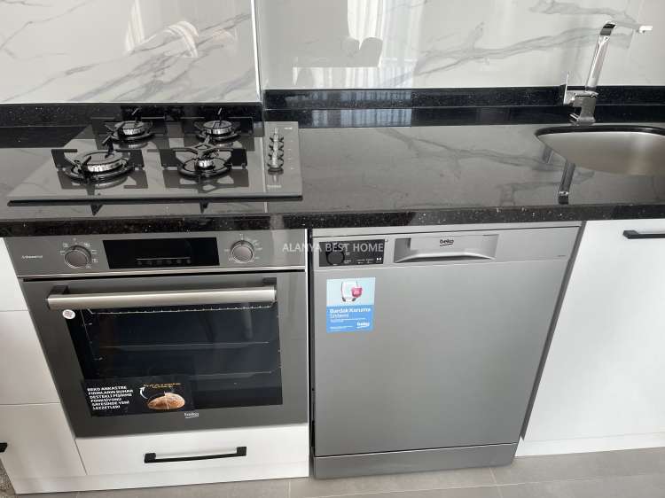 KARGICAK ROYAL PARK'DA 1+1 EŞYALI SATILIK SIFIR DAİRE FULL AKTİVİTELİ KOMPLEKS