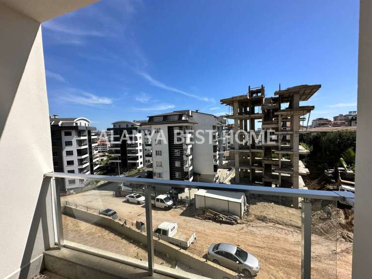 OBA MAHALLESİNDE TEK BLOKLU SİTE İÇERİSİNDE 2+1 AYRI MUTFAKLI SATILIK SIFIR DAİRE