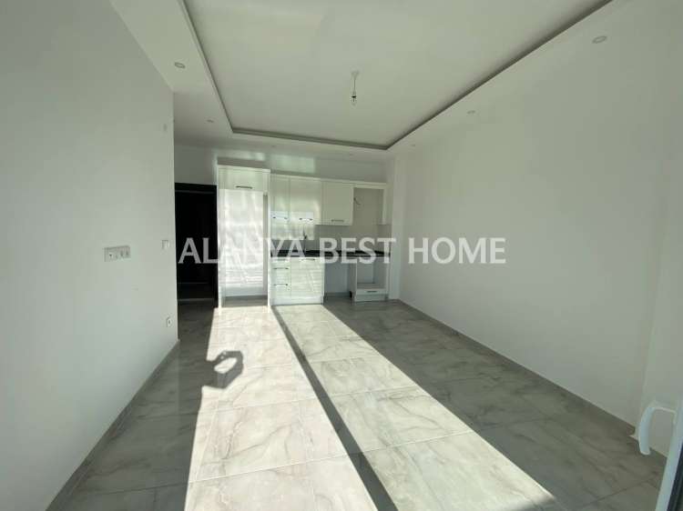 OBA'DA AKTİVİTELİ SİTE İÇERİSİNDE DENİZ VE KALE MANZARALI GÜNEY CEPHE 1+1 SATILIK DAİRE