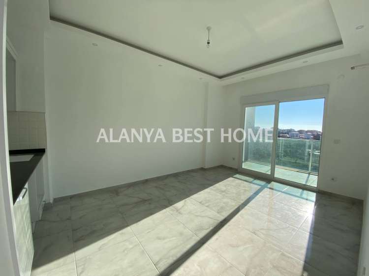 OBA'DA AKTİVİTELİ SİTE İÇERİSİNDE DENİZ VE KALE MANZARALI GÜNEY CEPHE 1+1 SATILIK DAİRE