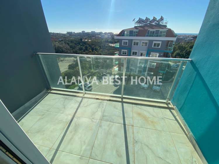 OBA'DA AKTİVİTELİ SİTE İÇERİSİNDE DENİZ VE KALE MANZARALI GÜNEY CEPHE 1+1 SATILIK DAİRE