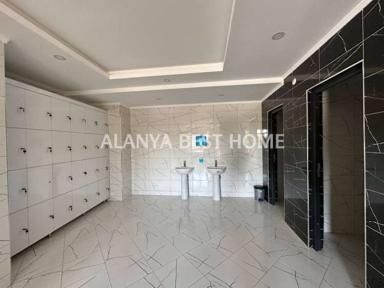 AVSALLAR'DA FULL AKTİVİTELİ SİTE İÇİNDE 1+1 SIFIR EŞYALI 65 m2