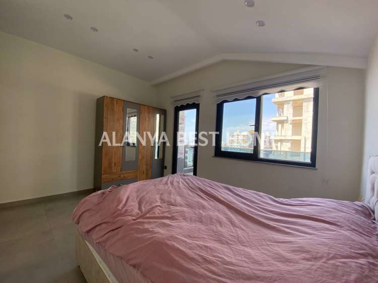 MAHMUTLAR'DA FULL AKTİVİTELİ SİTE İÇERİSİNDE MANZARALI 2+1 EŞYALI SATILIK DUBLEKS DAİRE